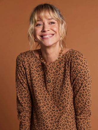 Envie de Fraise Bio-Kollektion: Umstandsshirt mit Leoprint ENVIE DE FRAISE beige