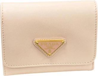 Prada Pre-owned Wallets, female, Pink, Size: ONE SIZE Pre-owned Trifold Wallet