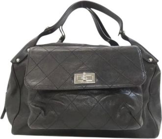 Chanel Pre-owned Handbags, female, Black, Size: ONE SIZE Pre-owned Leather Handbag