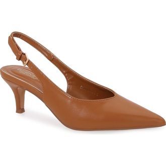 Berness Clarabelle Pointed Toe Slingback Pump in Camel at Nordstrom Rack, Size 7.5