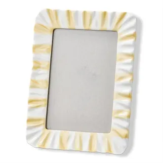 Tag Everyday Stripe Ruffle Photo Frame Yellow 4x6 6.42x0.56x8.4 in at Nordstrom, Size Medium