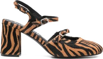 Bibi Lou 85 mm pumps met gespsluiting - Bruin