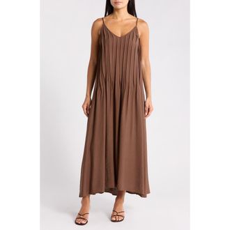 Blu Pepper Pleated Maxi Sundress in Brown at Nordstrom Rack, Size Medium