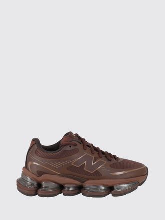 New Balance Sneakers Men color Brown
