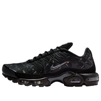 Nike Air Max Plus Night Camo IQ0301-070