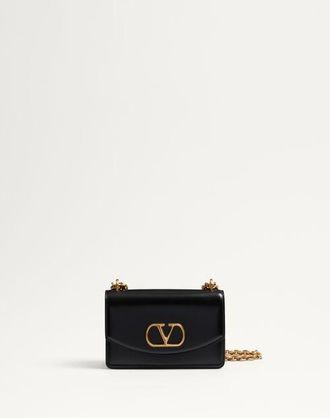Valentino Garavani Valentino Garavani Vain Small Shoulder Bag In Shiny Calfskin Wo