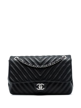 Chanel Borsa a spalla Jumbo Double Stitch in pelle di agnello con motivo chevron e battente 2015-2016 - Nero