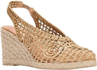 Andr&eacute; Assous Pamala Slingback Wedge Pump in Natural Raffia at Nordstrom, Size 11