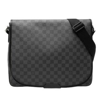 Louis Vuitton Pre-owned Cross Body Bags, female, Black, Size: ONE SIZE Pre-owned Daniel