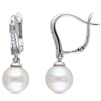 Mimi & Max 8-8.5mm White Cultured Freshwater Pearl and Diamond Drop Leverback Earrings in Sterling Silver