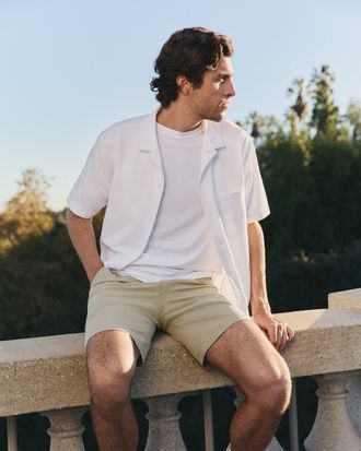 Vuori Clothing Short Sleeve Knit Oxford Camp Collar Button Down | White | Medium