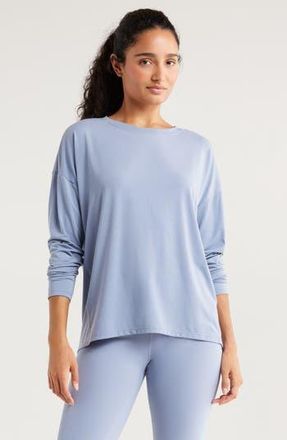 Zella Breathe Long Sleeve Split Back T-Shirt in Blue Tempest at Nordstrom Rack, Size X-Large