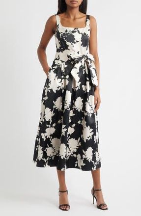 Julia Jordan Sleeveless Cocktail Dress in Black Cream at Nordstrom Rack, Size 14