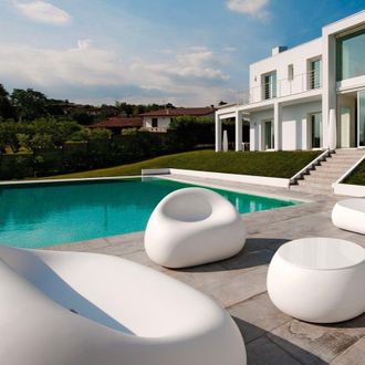 Plust Sill&oacute;n Para Exterior Jard&iacute;n Terraza Polietileno Dise&ntilde;o Moderno Gumball P1 Color: Blanco