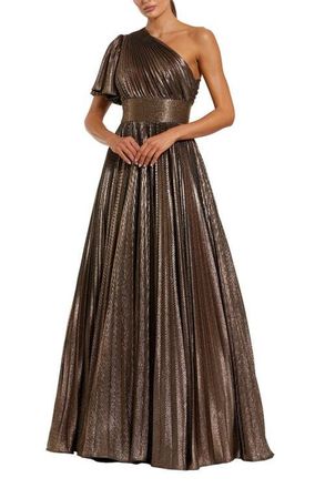 Mac Duggal One Shoulder Pleated Metallic Ballgown in Bronze at Nordstrom, Size 14
