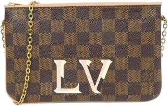 Louis Vuitton Pre-owned Clutches, female, Brown, Size: ONE SIZE Pre-owned Double Zip Pochette