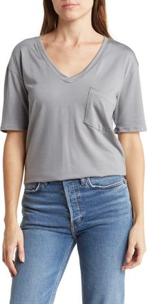 Go Couture V-Neck Boyfriend T-Shirt in Charcoal Print 1 at Nordstrom Rack, Size X-Large