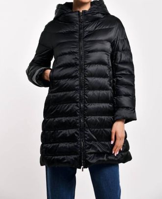 Max Mara Womens Cube Noveca Reversible Down Coat In Black