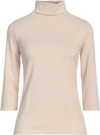 Circolo 1901 CAMISETAS Y TOPS - Camisetas en YOOX.COM