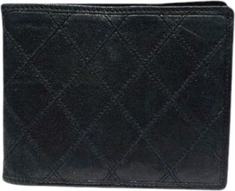 Chanel Black Leather Wallet (Bi-Fold) (Pre-Owned)