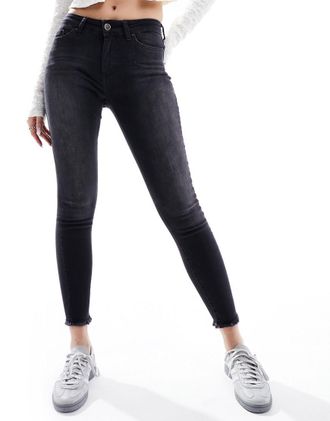 Only ankle length skinny jeans in black