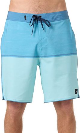 O'Neill Hyperfreak Mysto Block Scallop Swim Trunks in Canal Blue at Nordstrom, Size 29