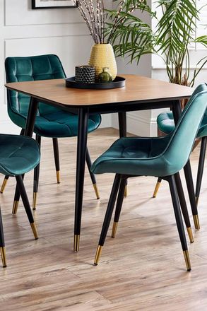Julian Bowen Findlay Square 4 Seater Dining Table in Walnut