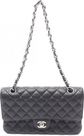 Chanel Matelasse Leather Shoulder Bag (Pre-Owned)