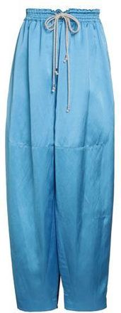 Nellie Partow PARTES DE ABAJO - Pantalones en YOOX.COM