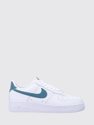 Nike Sneakers Air Force 1 07 in pelle liscia con punta traforata e logo Swoosh