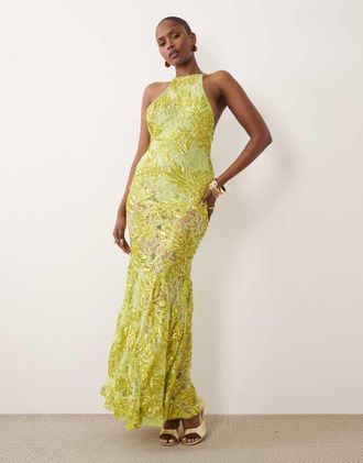 Asos Vestito lungo accollato in pizzo decorato color lime con fondo godet a ruota-Verde