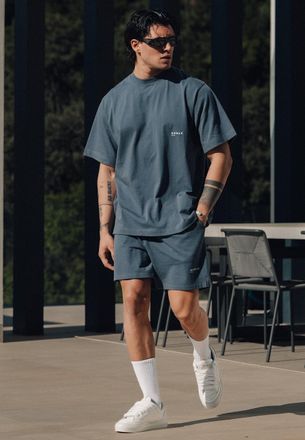 Siksilk Conjunto para Hombres Gris Camiseta y Shorts XXL