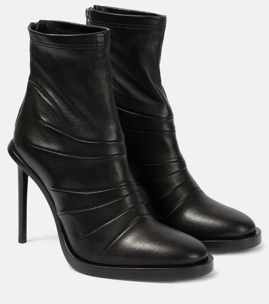 Women's Ann Demeulemeester Boots - up to −55% | Stylight