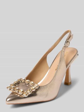 Alma En Pena Pumps aus echtem Leder mit Ziersteinbesatz in Gold, Gr&ouml;&szlig;e 37