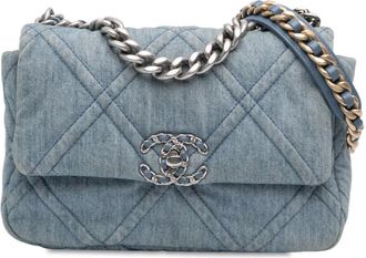 Chanel Borsa a tracolla Double Stitched 19 media in denim con battente 2021-2025 - Blu