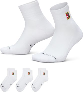 Nike Unisex Everyday Elevated Ankle Socks (3 Pairs) in Multicolor | IH8635-901
