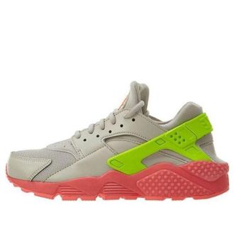 Nike (WMNS) Nike Air Huarache Run Desert Sand 634835-033