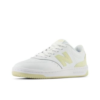 New Balance Womens Bbw80 V1 Sneaker, White/Pale Moss, 9