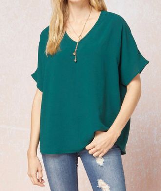 Entro Solid V-Neck Top In Hunter Green