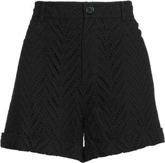 Isabelle Blanche Shorts & Bermuda Shorts