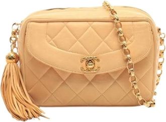 Chanel Borsa a spalla Matelass&eacute; in pelle dagnello Pre-owned - - Pre-owned - Donna - Beige - ONE SIZE