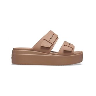 Crocs Brooklyn Sandal Low Wedge - Dames - Schoenen - Bruin - Maat: 38 EU