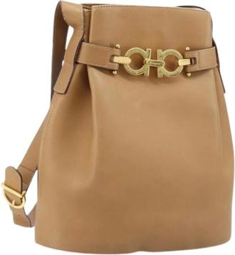 Ferragamo Pre-owned Bucket Bags, female, Beige, Size: ONE SIZE Pre-owned Bucket Bag