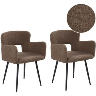 Beliani Set di 2 sedie moderne Teddy con seduta boucl&eacute; e braccioli trapuntati marroni Sanilac