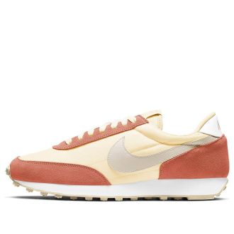 Nike (WMNS) Nike Daybreak Pale Ivory Desert Sand CK2351-106