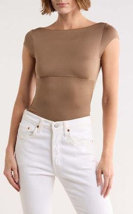 Blu Pepper Boat Neck Top in Deep Taupe at Nordstrom Rack, Size Medium