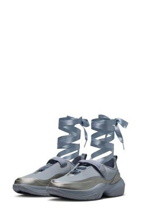 Nike Jordan The Jordan Pointe Sneaker in 002 M Silv/ptndst at Nordstrom, Size 10.5