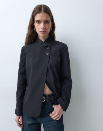 Pieces blazer sartoriale con collo alto nero