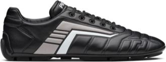 Prada Padded Logo Sneakers - Heren - Sneakers - Zwart - 40 1/2 EU - Leer - Schoenen
