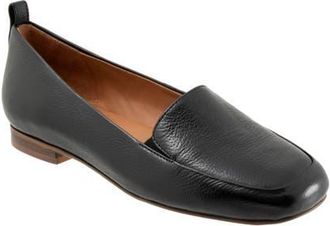 Softwalk Kingston Loafer in Black at Nordstrom, Size 10.5